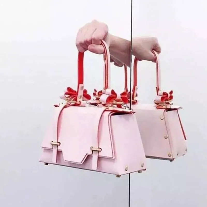 Luxury Designer  New Classic L - огляд і ціна Luxury Bags Japan