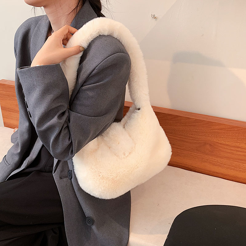 Solid Plush Women’s Bags Soft  - огляд і ціна Luxury Bags News