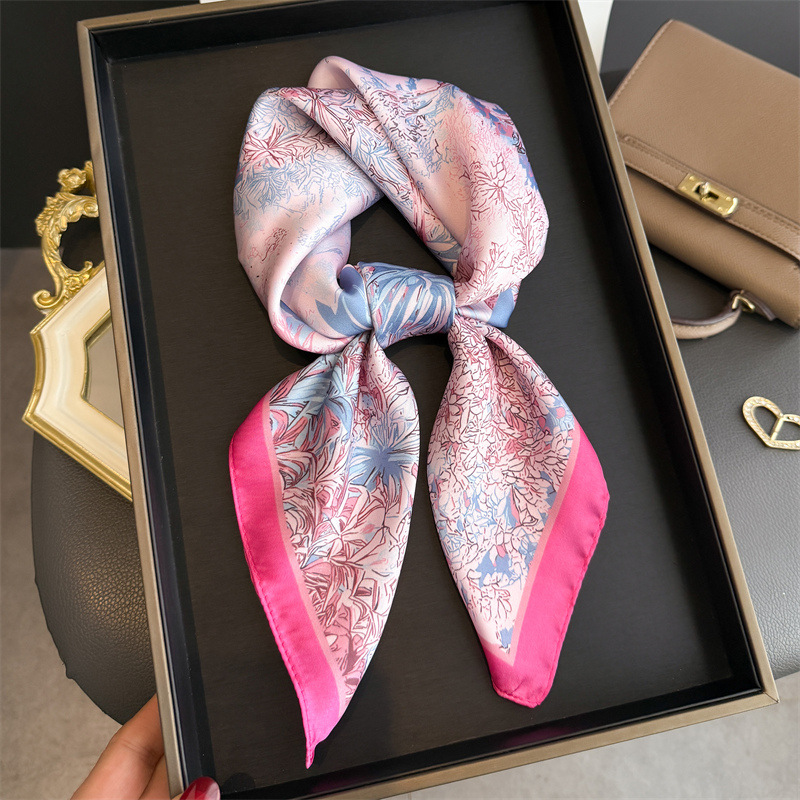 Luxury Design Print Scarf For  - огляд і ціна Luxury Bags China