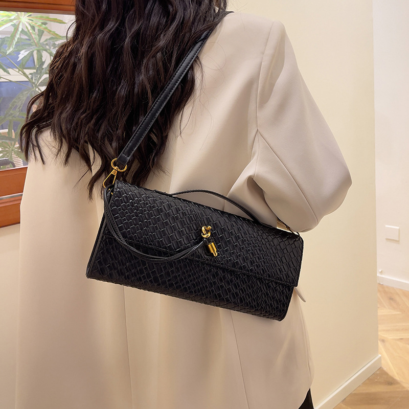 Woven Accordion Bags for Women - огляд і ціна Luxury Bags Made In Italy