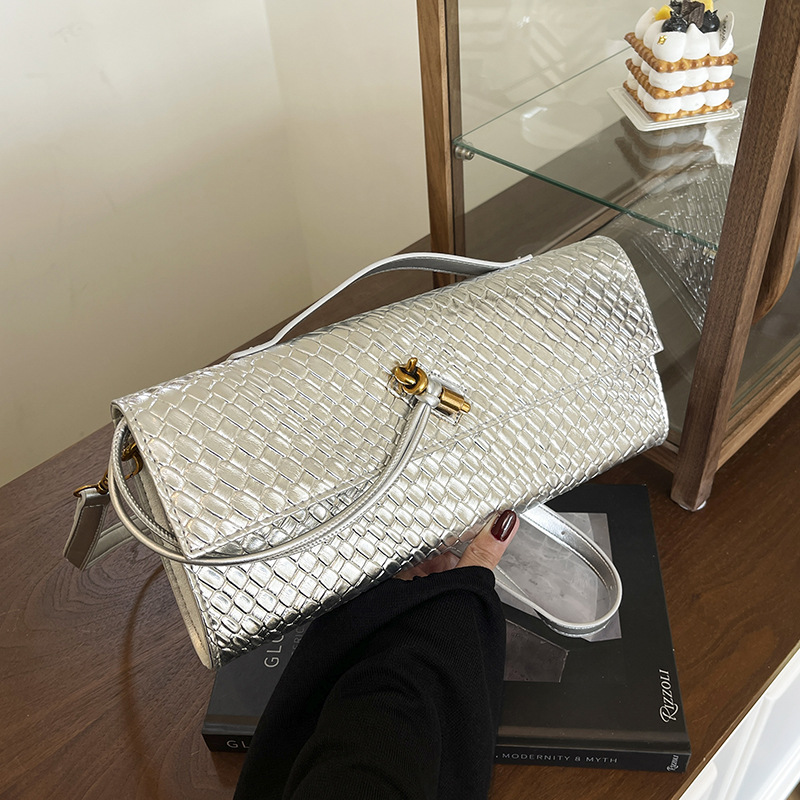 Woven Accordion Bags for Women - огляд і ціна Luxury Bags Made In Italy