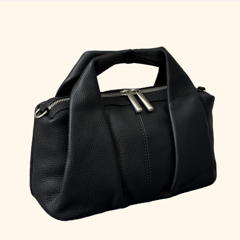 Custom Initials Leather Pillow - огляд і ціна Luxury Bags Japan