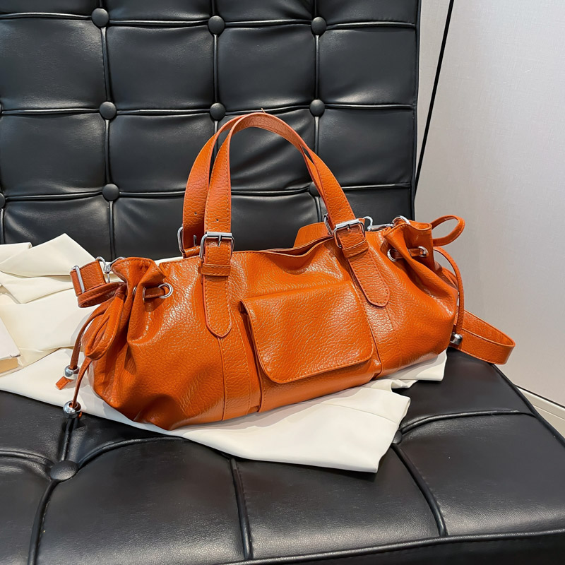 Fashion Hobo Bag Luxury Design - огляд і ціна Luxury Bags Made In Italy