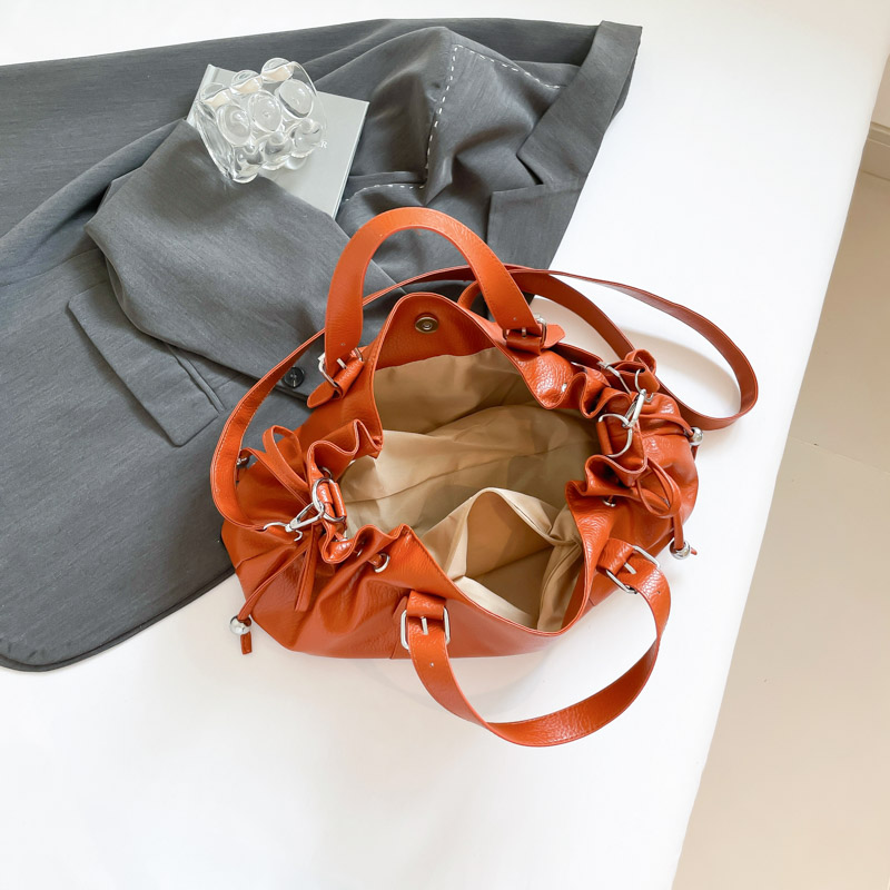 Fashion Hobo Bag Luxury Design - огляд і ціна Luxury Bags Made In Italy