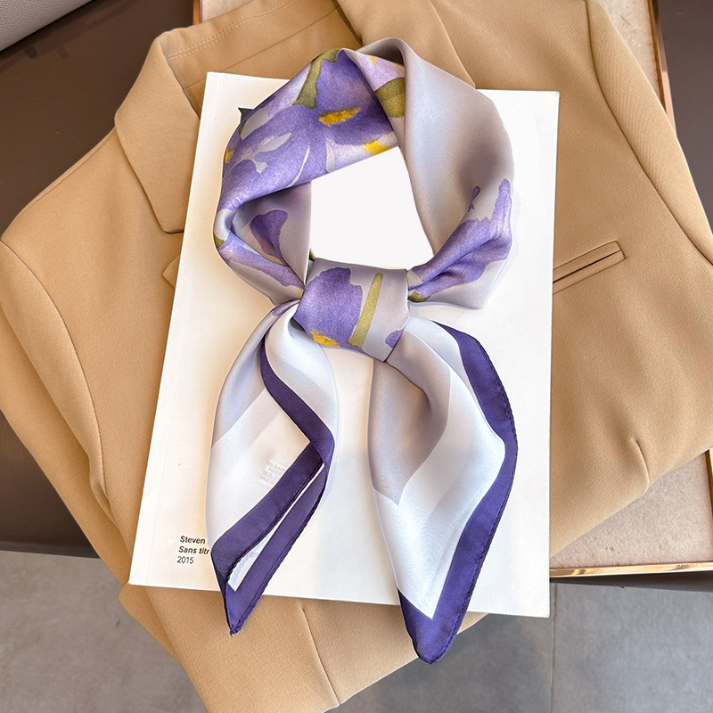Luxury Floral Print 70cm Squar - огляд і ціна Luxury Bags China