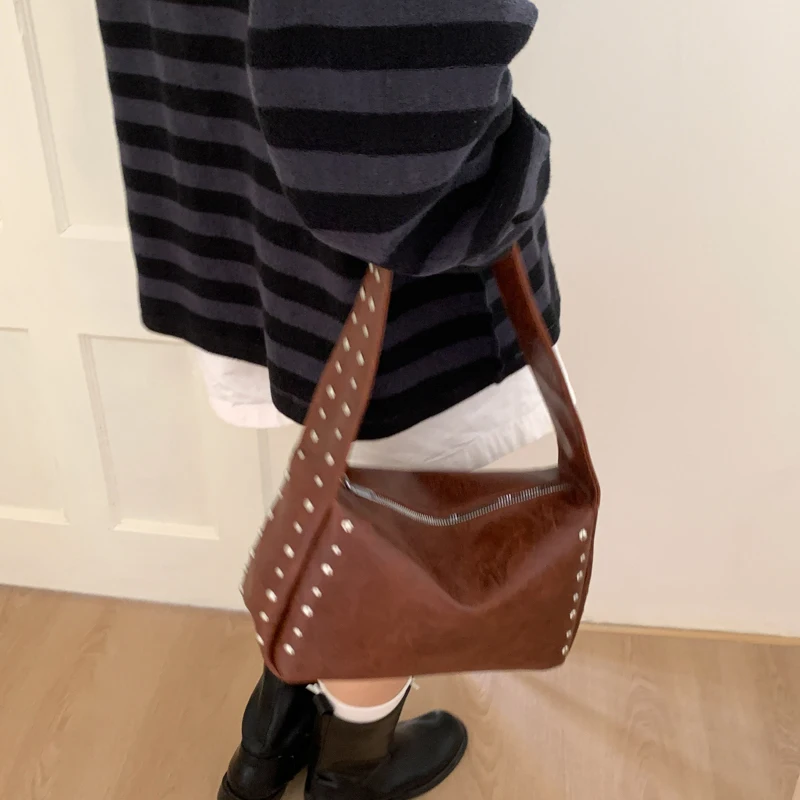 Original Design Rivet Soft Lea - огляд і ціна Luxury Bags 2026