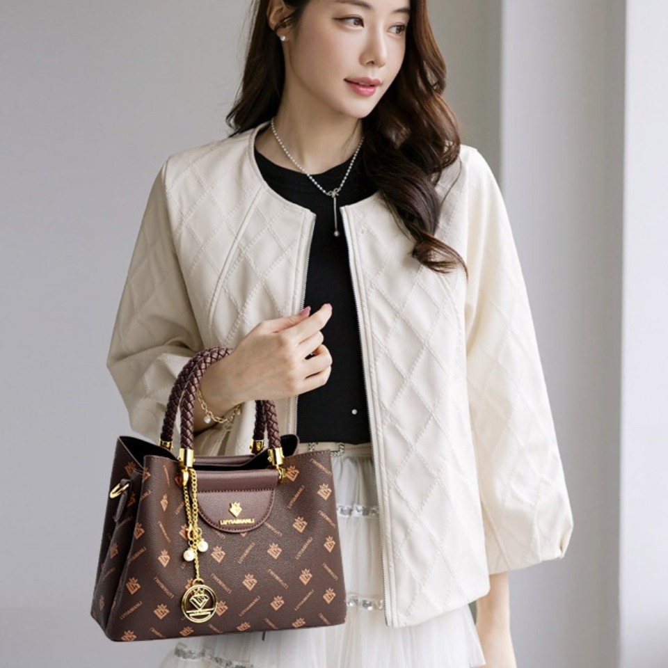 Woven Handle Genuine Brand Hig - огляд і ціна Luxury Bags Store