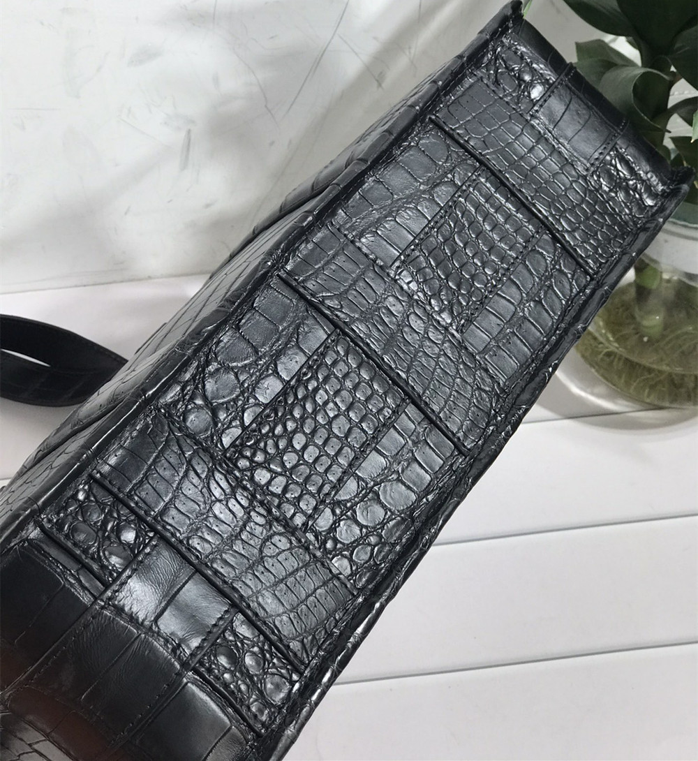 New Crocodile Leather Laptop B - огляд і ціна Luxury Bags Laptop