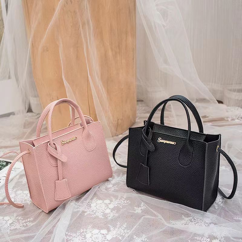 Single-shoulder Crossbody Hand - огляд і ціна Luxury Bags Louis Vuitton