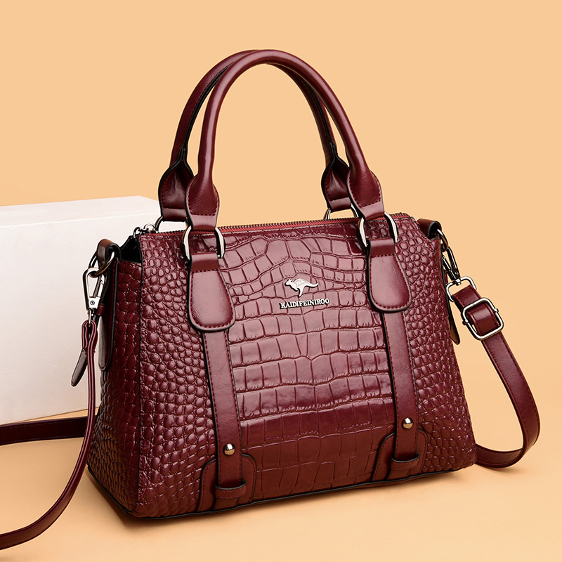 Luxury Designer Handbag Brand  - огляд і ціна Luxury Bags Louis Vuitton